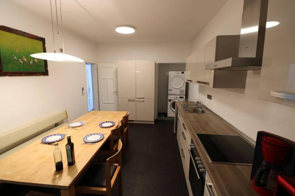 Appartement Altbautraum Am Gaertnerplatz 120 M2 München